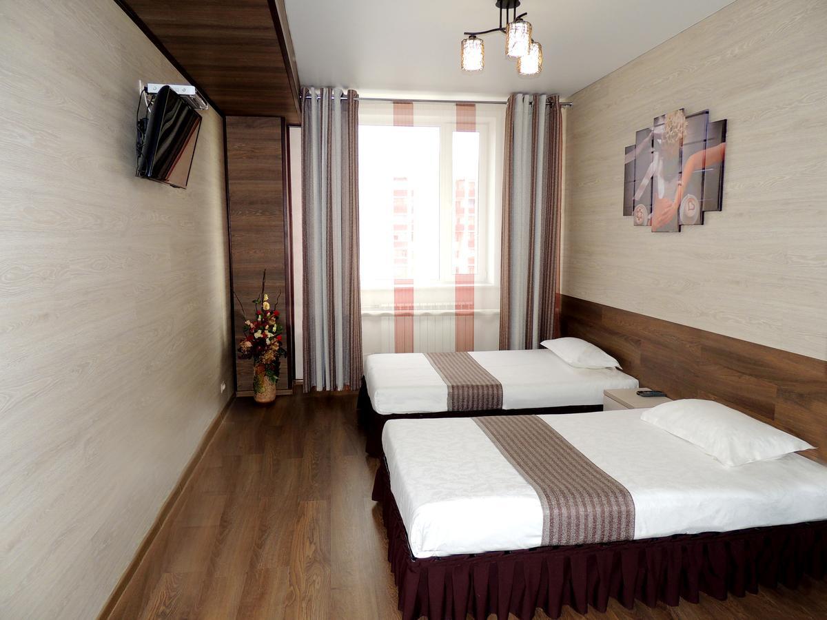 Laguna Hotel Костанай Екстериор снимка