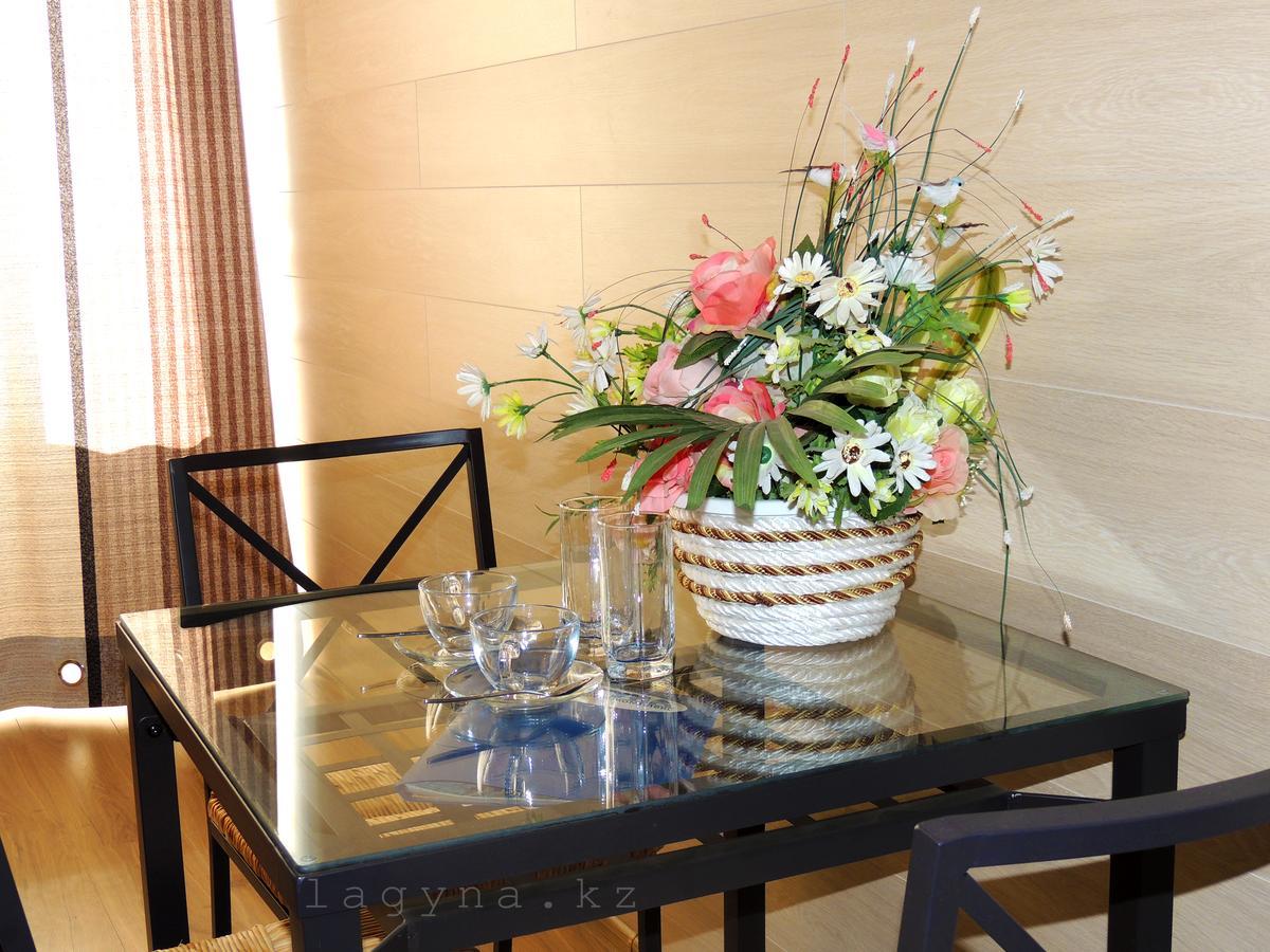 Laguna Hotel Костанай Екстериор снимка