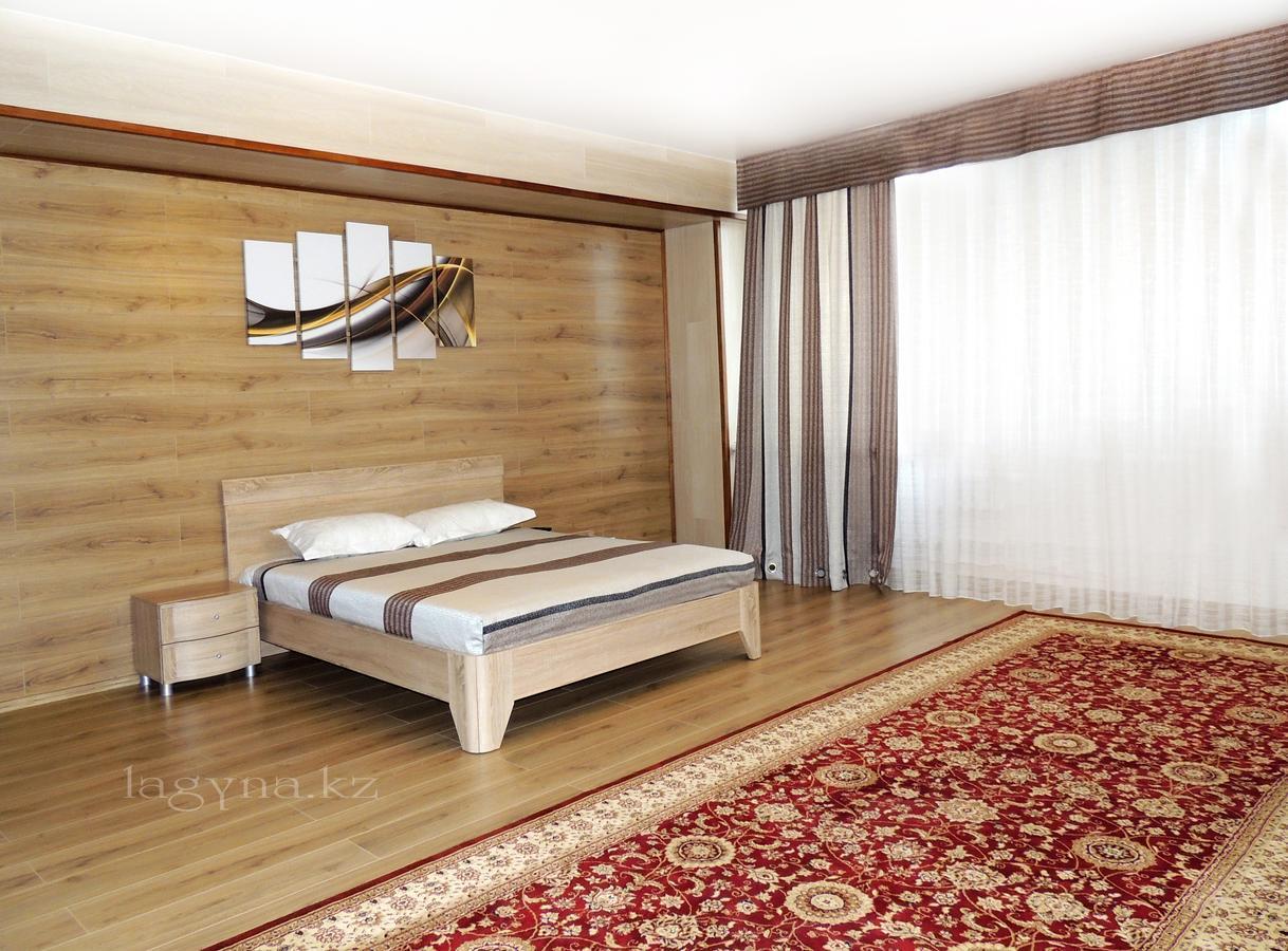 Laguna Hotel Костанай Екстериор снимка