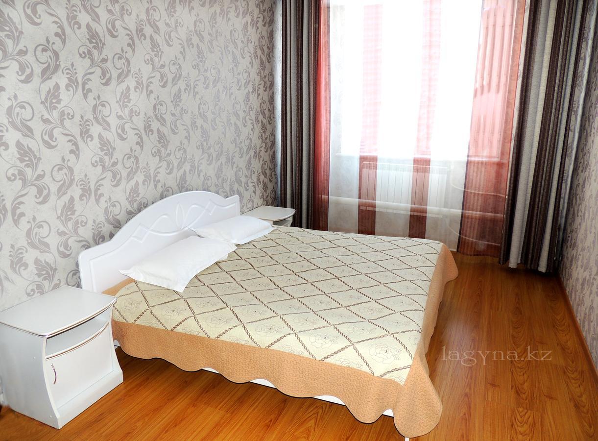 Laguna Hotel Костанай Екстериор снимка