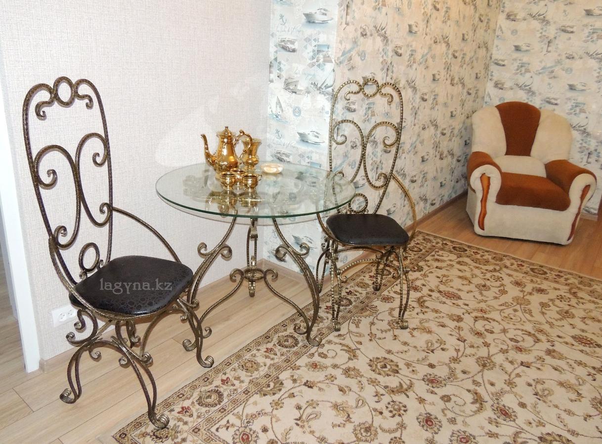 Laguna Hotel Костанай Екстериор снимка