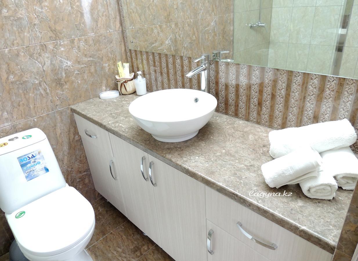 Laguna Hotel Костанай Стая снимка